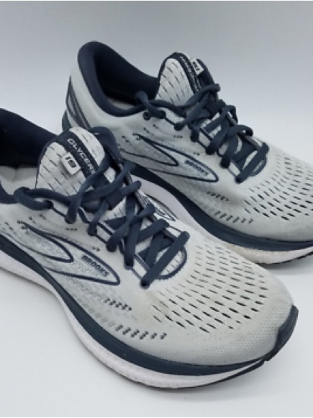 Brooks Glycerin 19 Tennis shoes